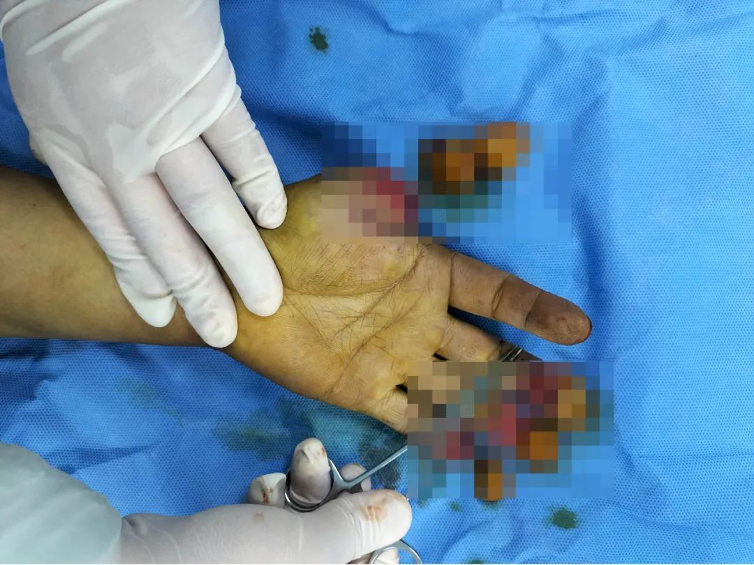 1656893242203023593.jpg 1656893242203023593.jpg