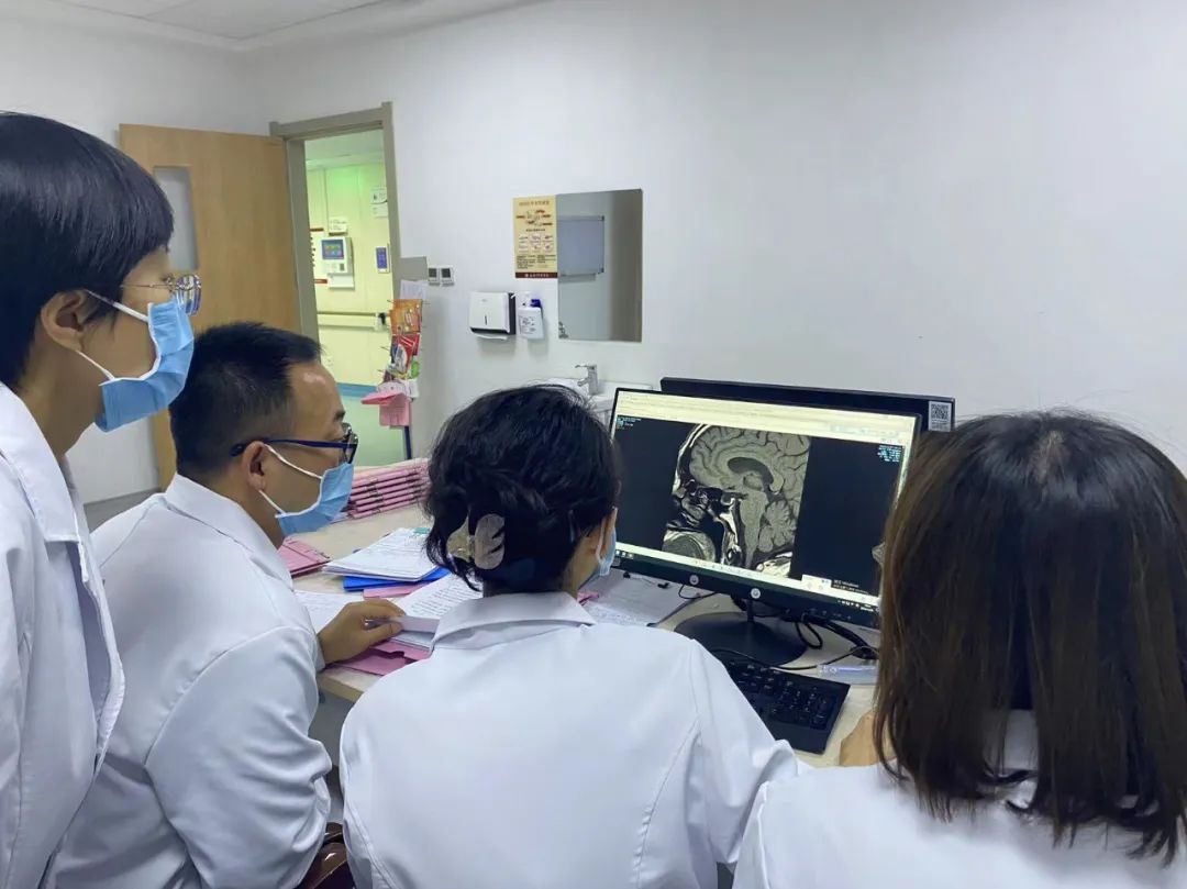 1675305054614092677.jpg 1675305054614092677.jpg